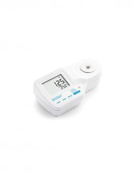 hi96821 refraktometr cyfrowy do pomiarow koncentracji zasolenia